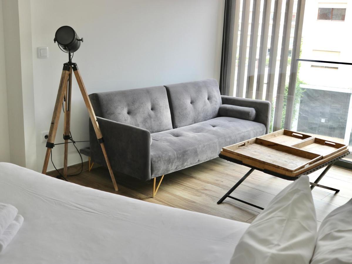 Iconik Design Apartments Авейру Экстерьер фото